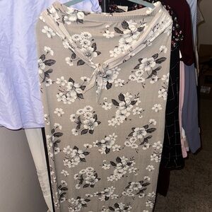 Elegant Floral Maxi Skirt in Cream and Black